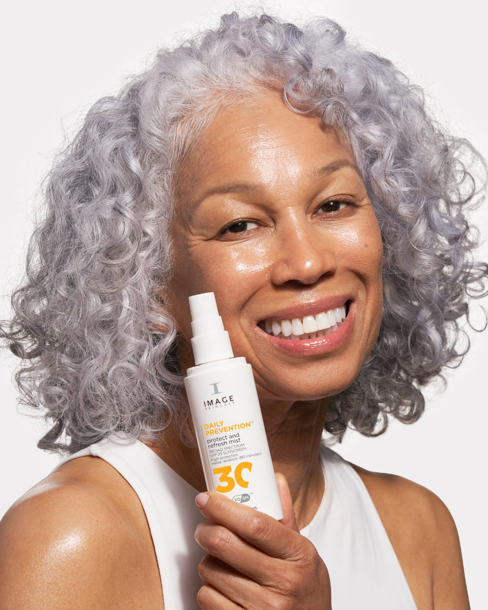DAILY PREVENTION Protect and Refresh Mist SPF 30 | Yuliskin