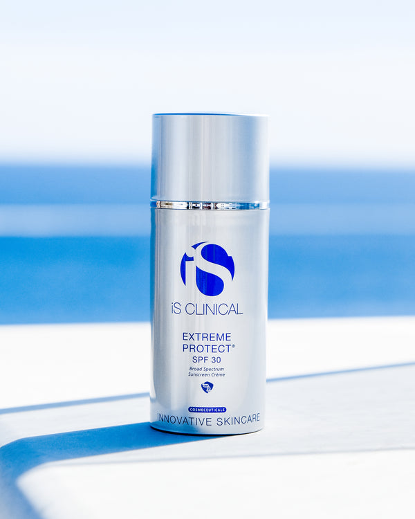 iS Clinical Extreme Protect SPF30 Alone