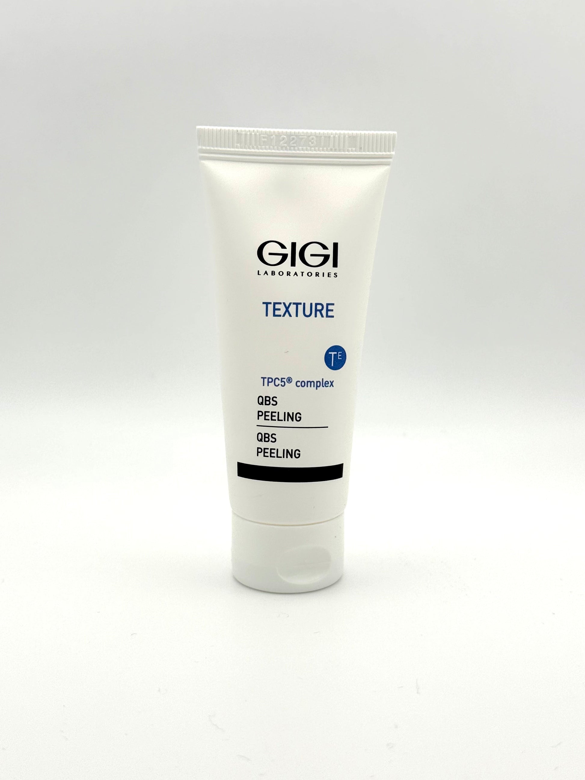 GIGI Texture QBS Peeling gel texture close-up