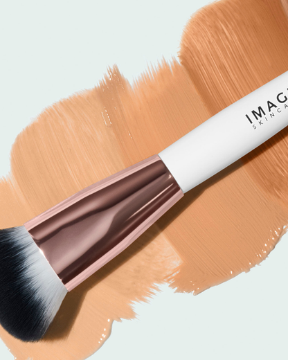 IMAGE I BEAUTY flawless foundation brush with sample