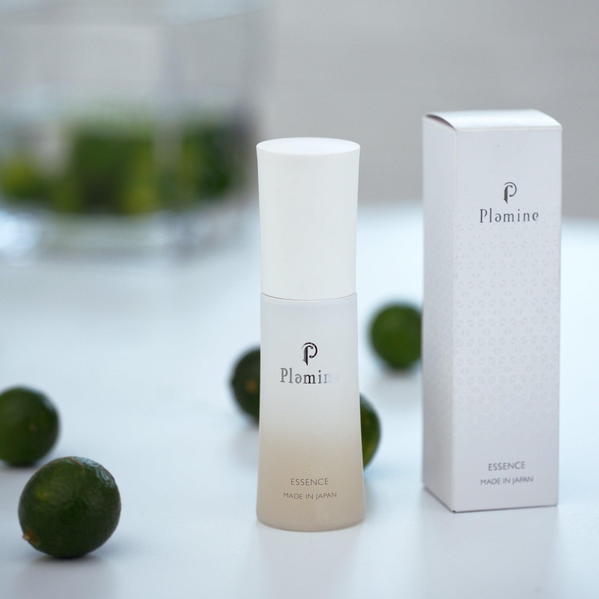 Plamine Essence Japanese antioxidant serum close-up