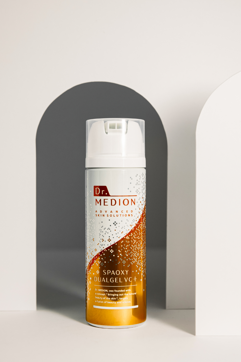 Dr. Medion Spaoxy Dualgel VC+ dual bottle showing gold and clear gel