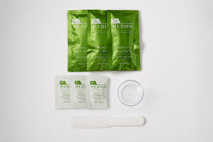 Dr. Medion Spaoxy Gel Matcha Limited Edition full box contents: three gel sachets, three powder sachets, cup and spatula