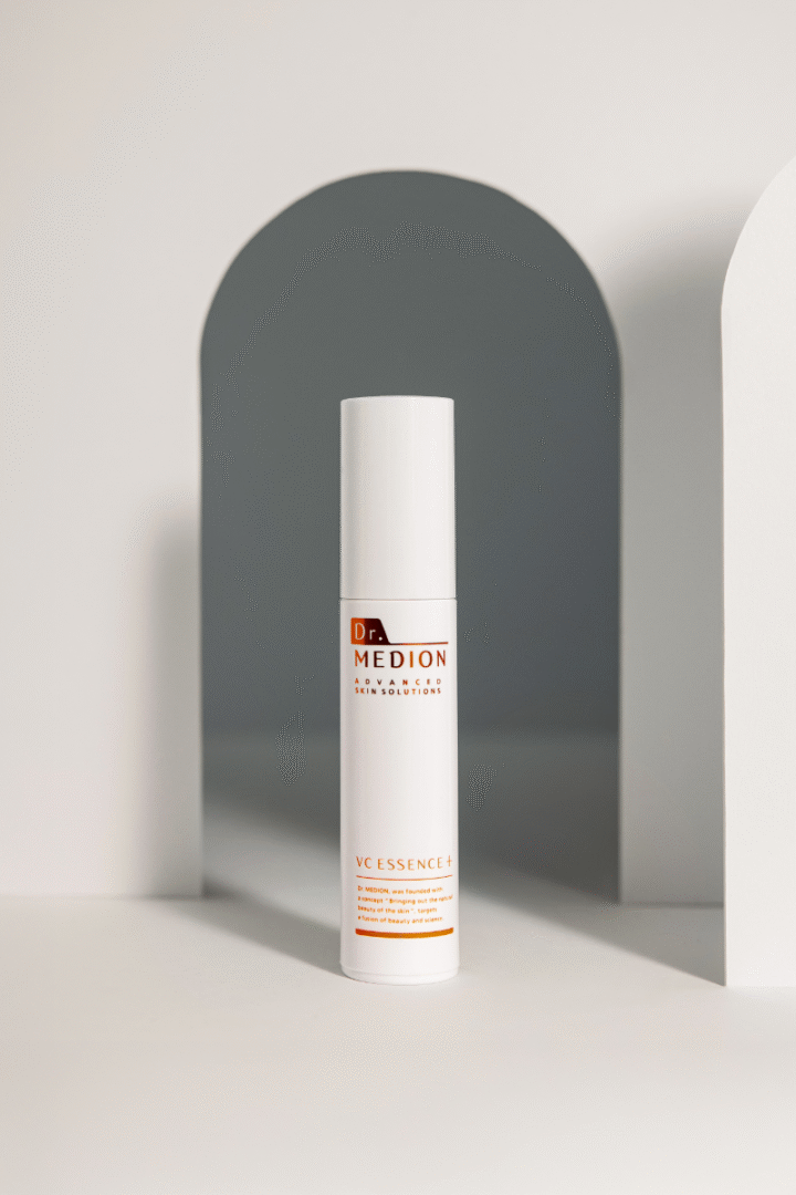Dr. Medion VC Essence+ serum bottle close-up