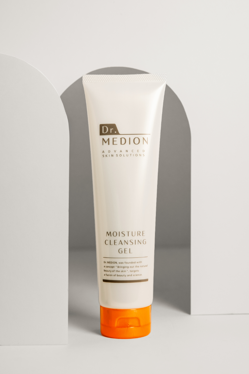 Close-up of Dr. Medion Moisture Cleansing Gel