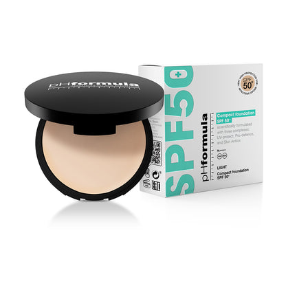 Compact Foundation SPF 50+ in light shade with box