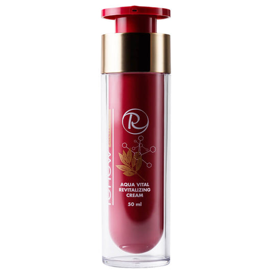 Renew Aqua Vital Revitalizing Cream product displayed in a jar.
